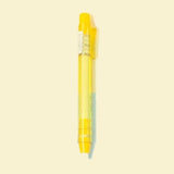 Stylo gomme jaune transparent vu de face