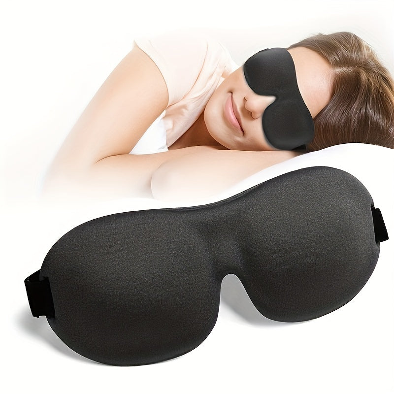 Personne portant le masque de sommeil 3D anti-lumière pour dormir dans l'obscurité complète