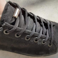 lacets élastiques installé sur une chaussure